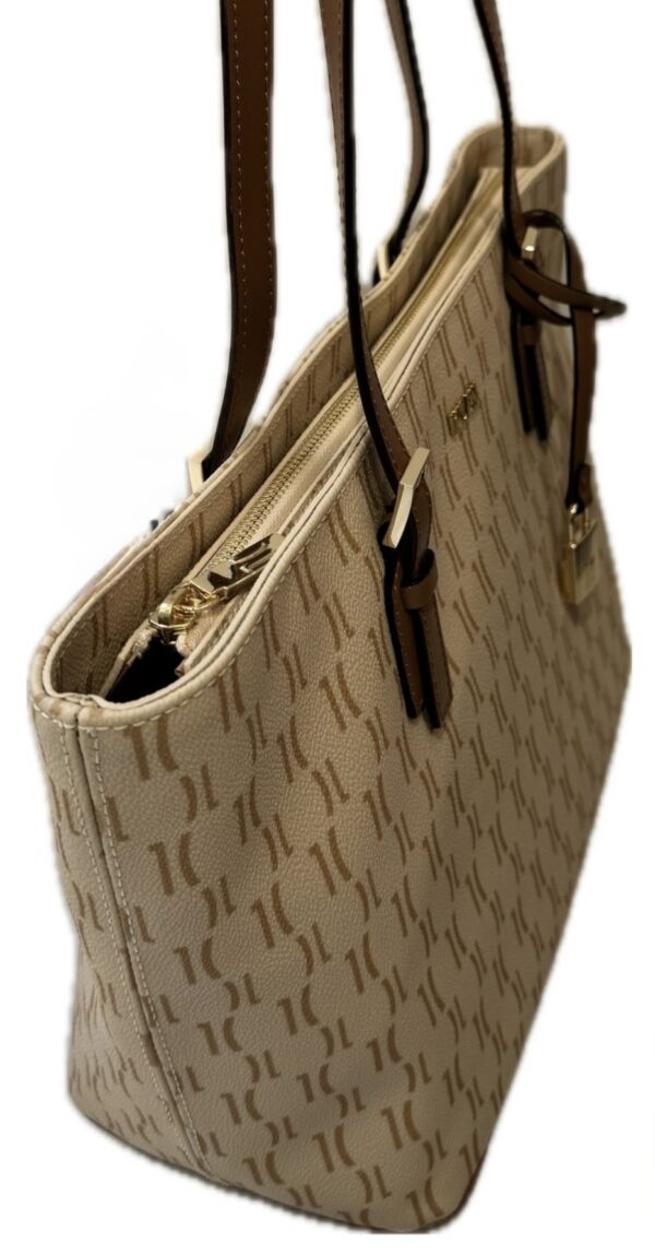 https://www.fontanabags.it/prodotto/alviero-martini-1a-classe-shopping-monogram/