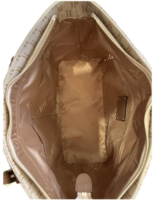 https://www.fontanabags.it/prodotto/alviero-martini-1a-classe-shopping-monogram/